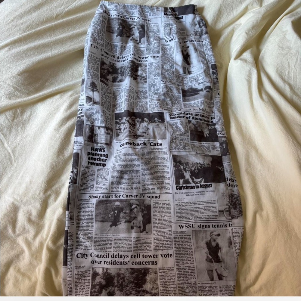 Princess Polly Black and White Newspaper Print Pencil Skirt